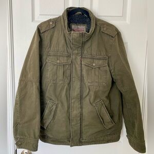 Levi’s Men’s Sherpa Lined Jacket - Size Small